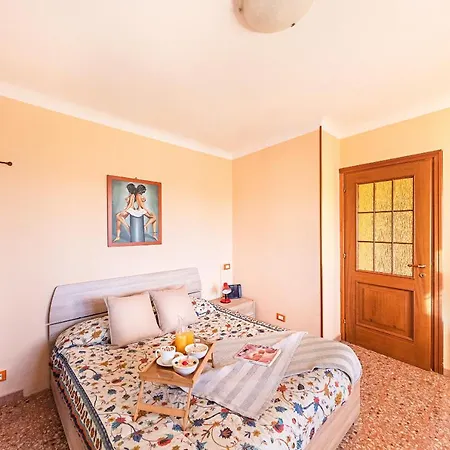 Apartment In Front Of The Sea P3-9 By Wonderful Italy Sanremo