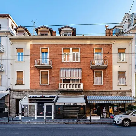 Apartment In Front Of The Sea P3-9 By Wonderful Italy